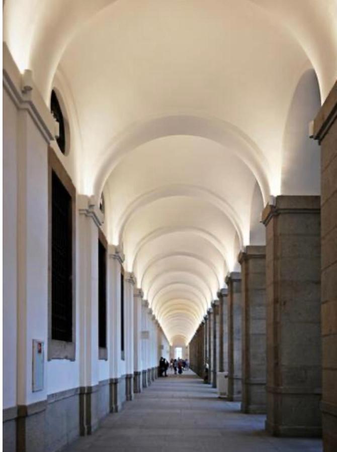 Reina Sofia Museum House Apartment Madrid Exterior foto